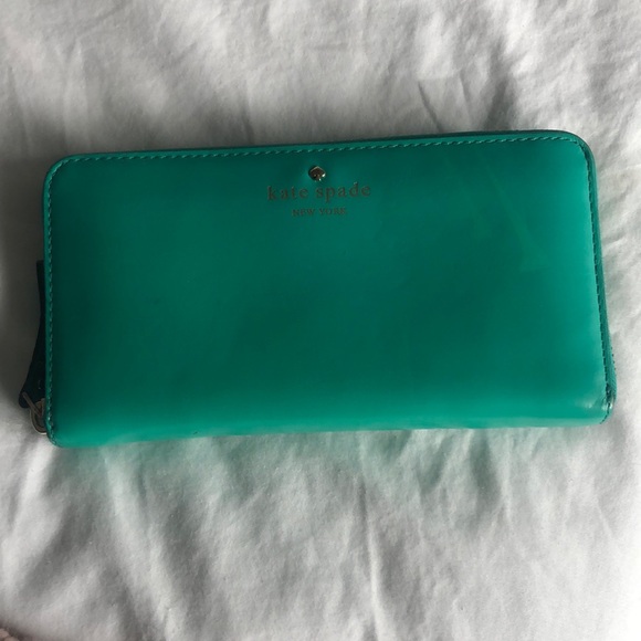 Teal Kate Spade Wallet - Not leather - Picture 1 of 4